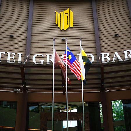 Hotel Grand Baron Taiping Bagian luar foto
