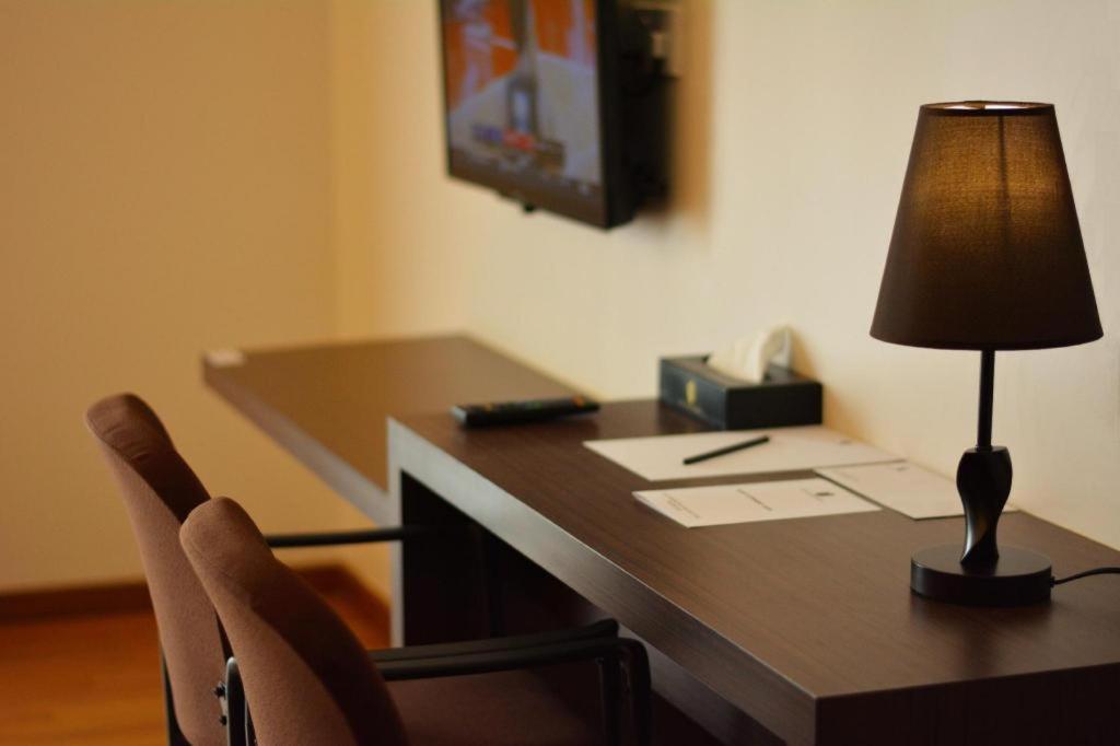 Hotel Grand Baron Taiping Bagian luar foto