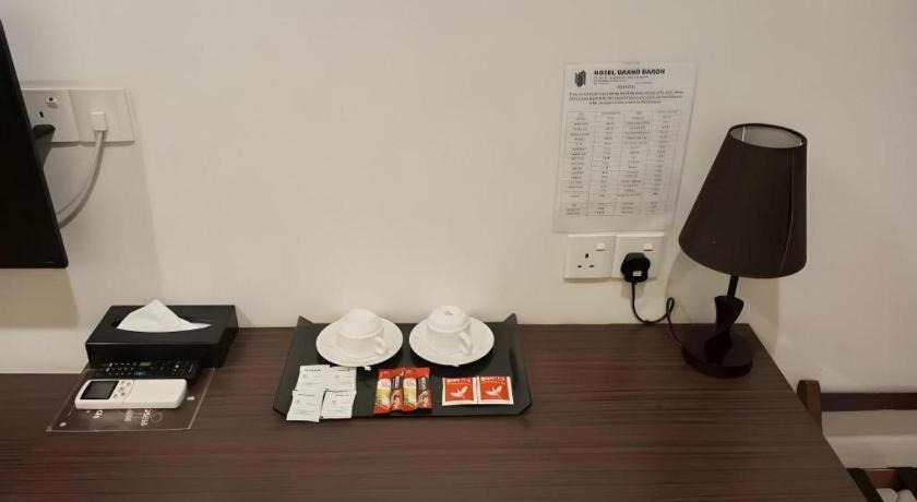 Hotel Grand Baron Taiping Bagian luar foto